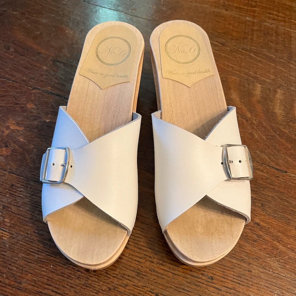 No.6 White clogs